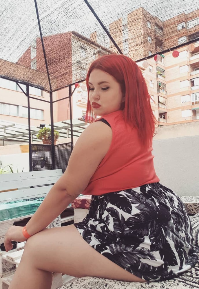 her vibrator and a make her squirt hard #alenaostanova  #russian  #redhead  #bbw  #curvy  #chubby  #busty  #bigass  #bigtits  #pawg  #thick  #thickthighs  #niceass  #niceassandlegs  #clothed